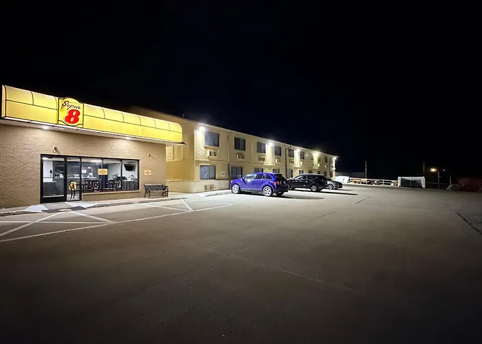 Super 8 By Wyndham 2* Macomb