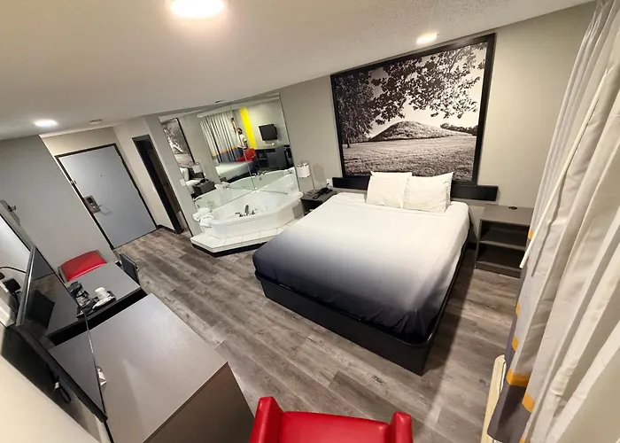 Super 8 By Wyndham